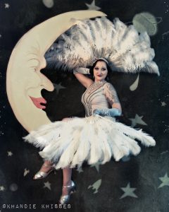 Burlesque performer