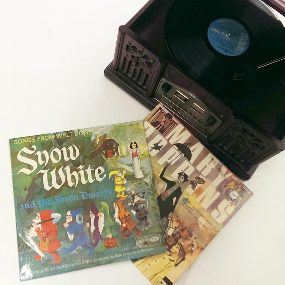 Always one to do things off the wall slightly, we found kids shoots worked better with music...so we brought in a record player. Kids love it. Also we have music for the grownups. Its a massive hit here.