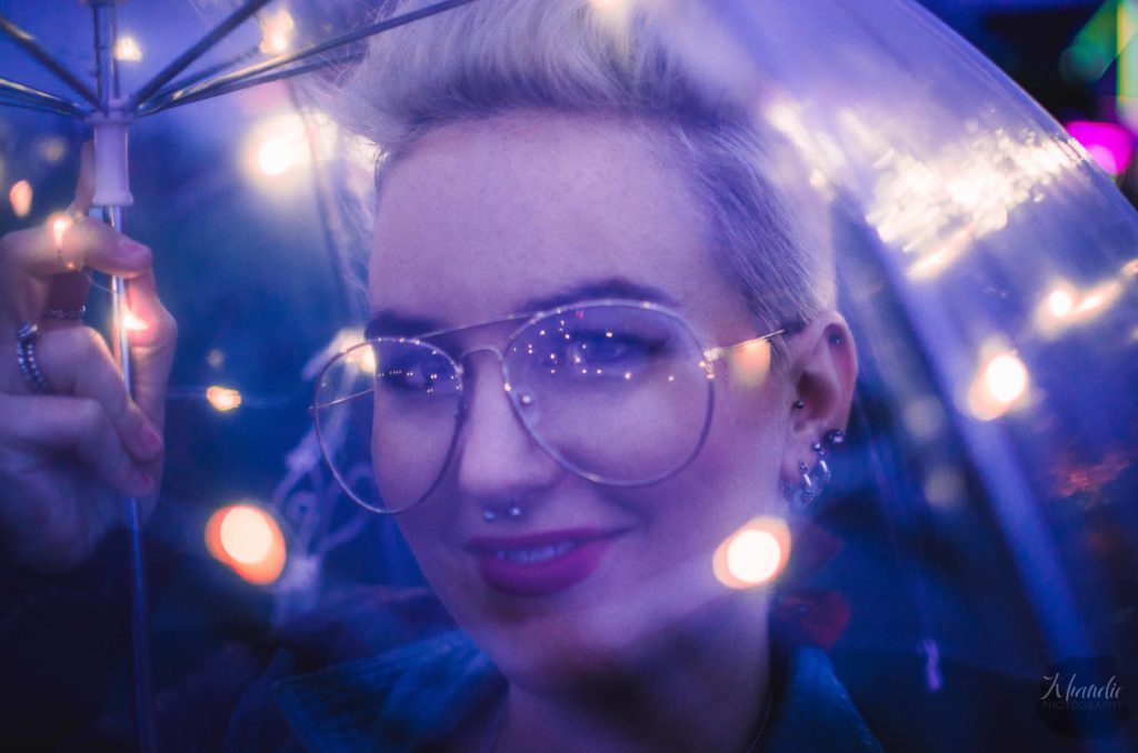 night, portrait, photo, shoot, session, fairy lights, portrait, photographer, beach, neon, lights, fairy, felixstowe, khandie, photography, 