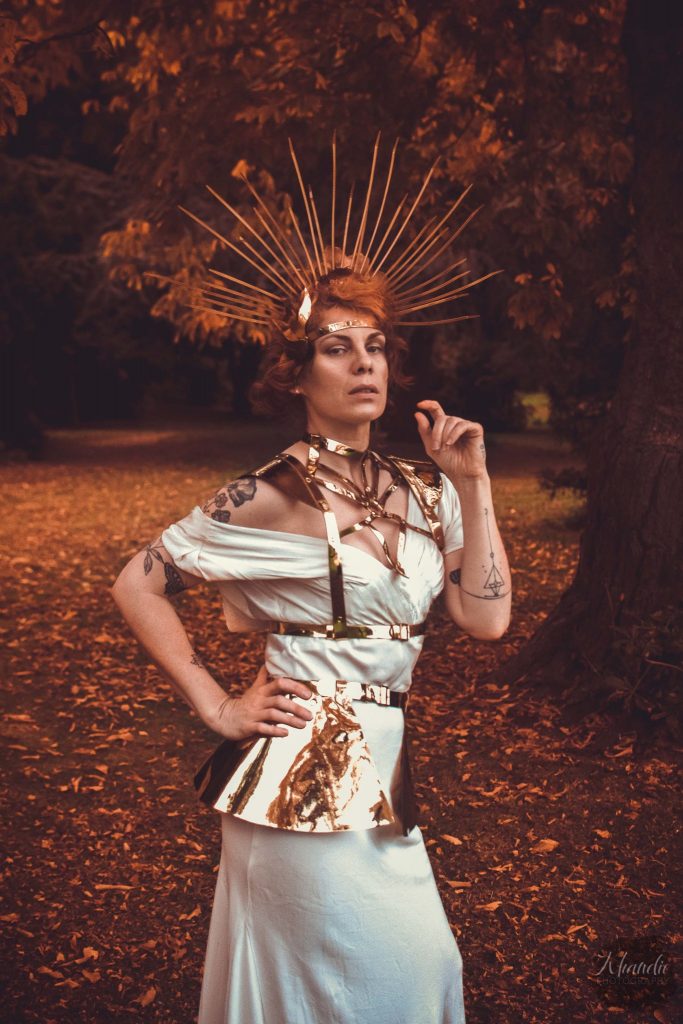 luna, autumn, editorial, surreal, avant garde, fashion, northampton, photographer, photography,