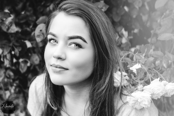 portrait, teen, mono, portrait, pinup, northampton, head shot, actor, headshot, photographer, northampton, northamptonshire, milton keynes, bedford, portrait, studio, wedding, female, boudoir,