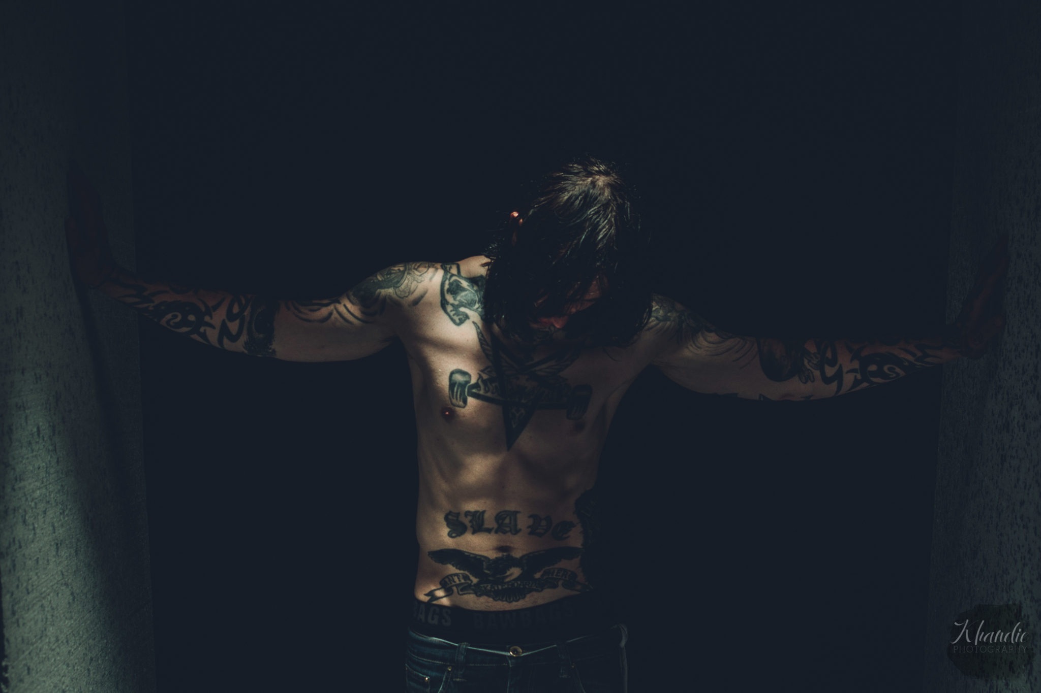 low key portrait, lee blackwell, skateboarder, muscles, fitness, northampton, male, model,