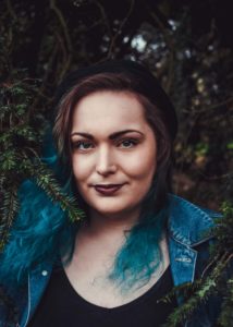 portrait, photography, photo, blue hair, model, plus size, northampton, photographer, photography, location, outside, delapre, nature, natural light, northants,