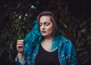 portrait, photography, photo, blue hair, model, plus size, northampton, photographer, photography, location, outside, delapre, nature, natural light, northants,