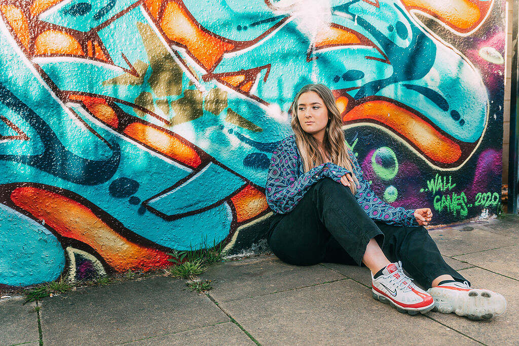 teen portrait backlit northampton photographer photography natural light