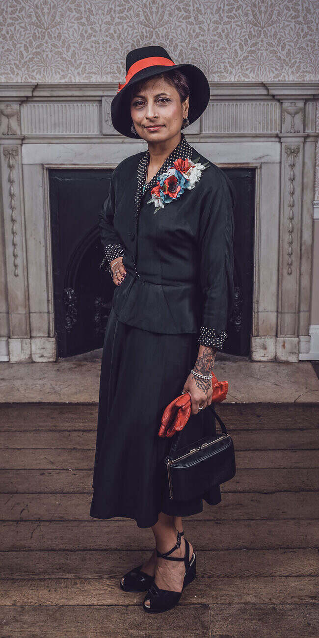 vintage lensbaby portrait fashion khandie